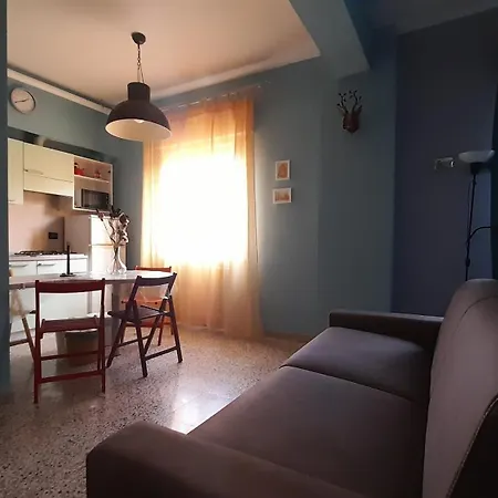 La Casa Degli Asinelli - Twa * Bolonya